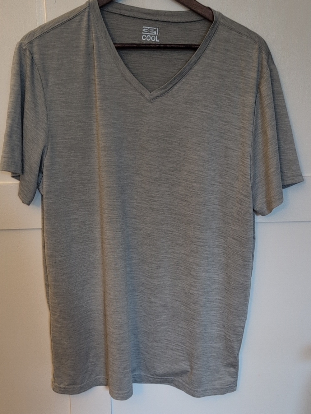 32 Degrees Women's V-Neck Short Sleeve Tee - Heather Gray